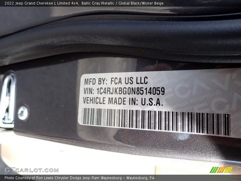 Baltic Gray Metallic / Global Black/Wicker Beige 2022 Jeep Grand Cherokee L Limited 4x4