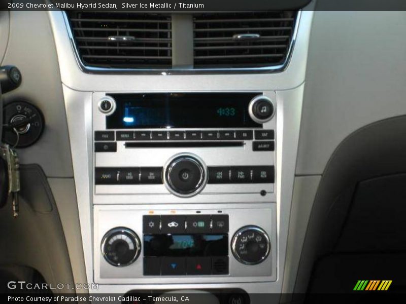 Silver Ice Metallic / Titanium 2009 Chevrolet Malibu Hybrid Sedan