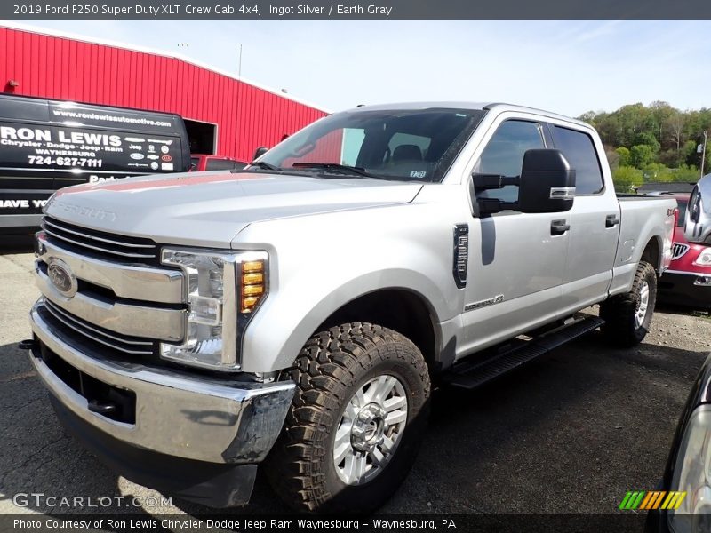 Ingot Silver / Earth Gray 2019 Ford F250 Super Duty XLT Crew Cab 4x4
