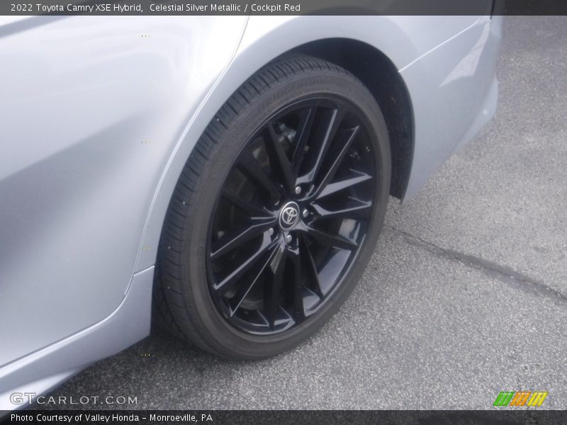 Celestial Silver Metallic / Cockpit Red 2022 Toyota Camry XSE Hybrid