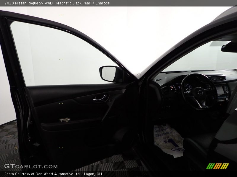 Magnetic Black Pearl / Charcoal 2020 Nissan Rogue SV AWD