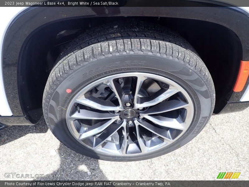 Bright White / Sea Salt/Black 2023 Jeep Wagoneer L Base 4x4