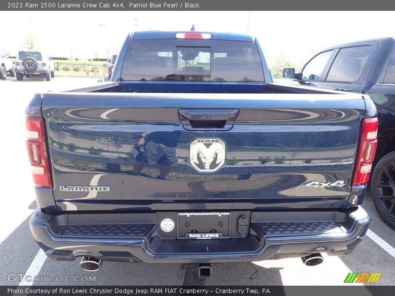 Patriot Blue Pearl / Black 2023 Ram 1500 Laramie Crew Cab 4x4