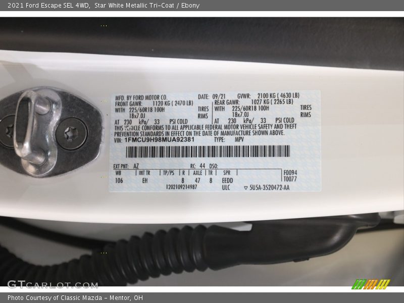 Star White Metallic Tri-Coat / Ebony 2021 Ford Escape SEL 4WD