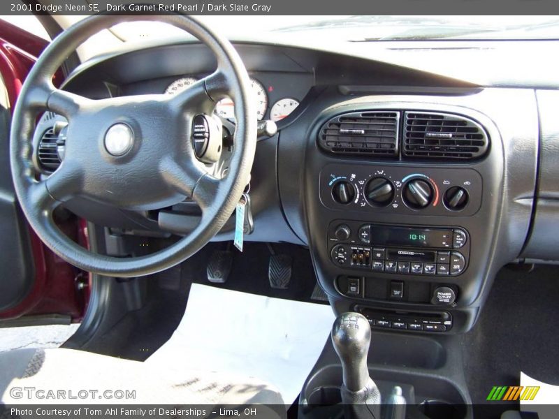 Dark Garnet Red Pearl / Dark Slate Gray 2001 Dodge Neon SE