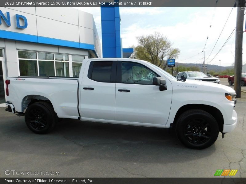 Summit White / Jet Black 2023 Chevrolet Silverado 1500 Custom Double Cab 4x4