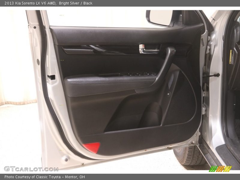 Bright Silver / Black 2013 Kia Sorento LX V6 AWD