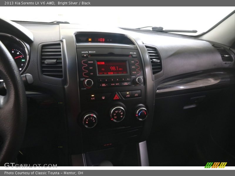 Bright Silver / Black 2013 Kia Sorento LX V6 AWD