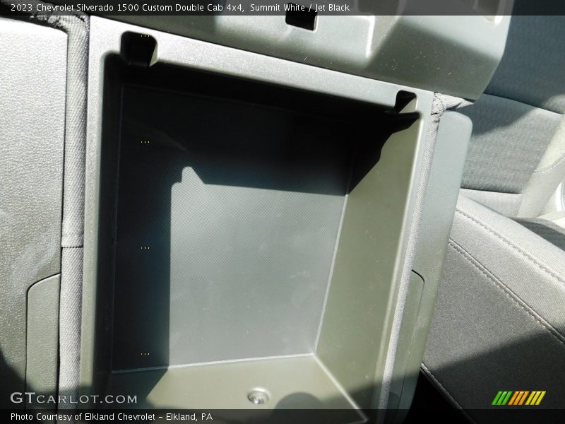 Summit White / Jet Black 2023 Chevrolet Silverado 1500 Custom Double Cab 4x4