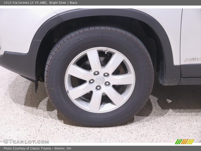 Bright Silver / Black 2013 Kia Sorento LX V6 AWD