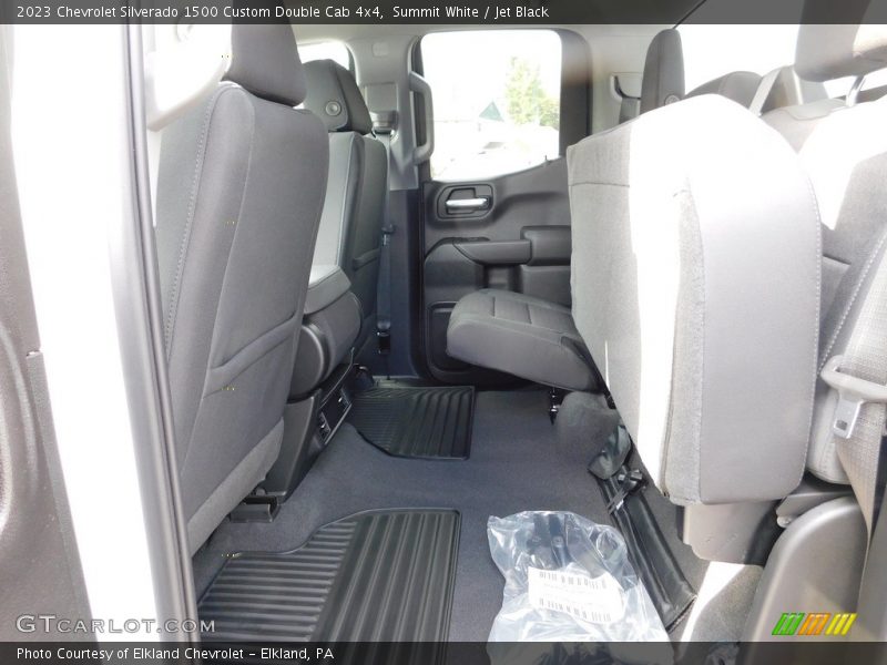 Summit White / Jet Black 2023 Chevrolet Silverado 1500 Custom Double Cab 4x4
