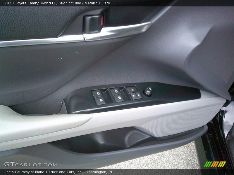 Midnight Black Metallic / Black 2020 Toyota Camry Hybrid LE
