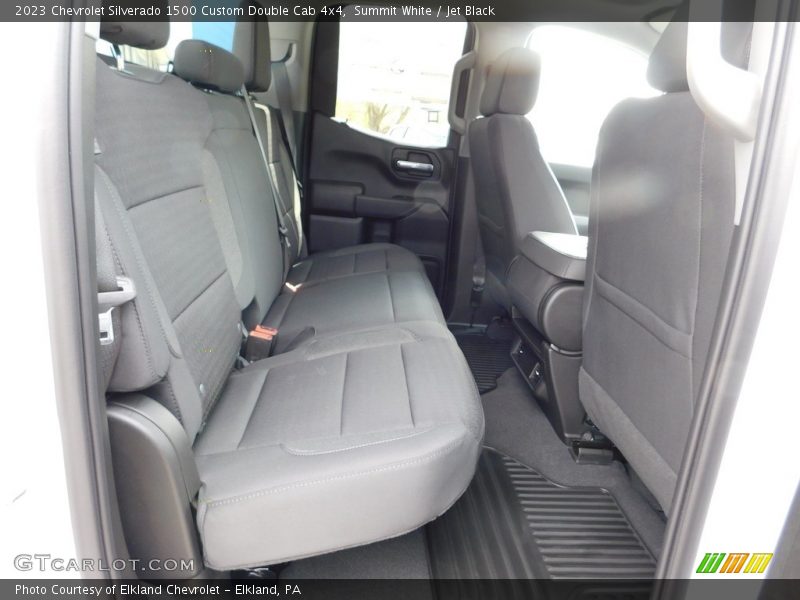 Summit White / Jet Black 2023 Chevrolet Silverado 1500 Custom Double Cab 4x4