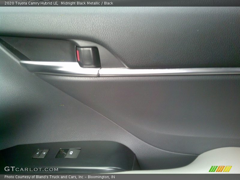 Midnight Black Metallic / Black 2020 Toyota Camry Hybrid LE