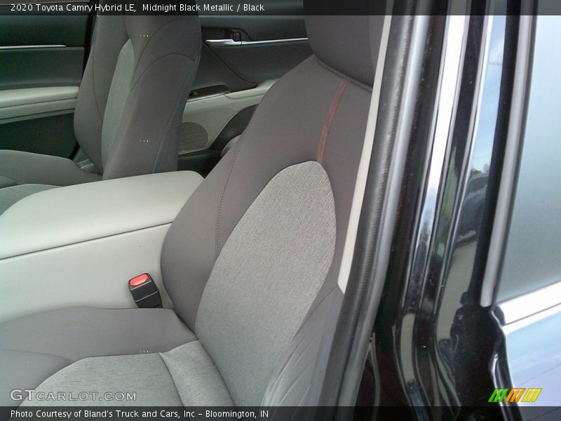Midnight Black Metallic / Black 2020 Toyota Camry Hybrid LE