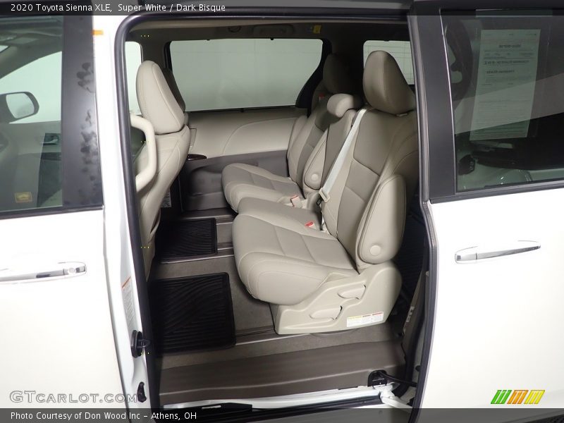 Super White / Dark Bisque 2020 Toyota Sienna XLE
