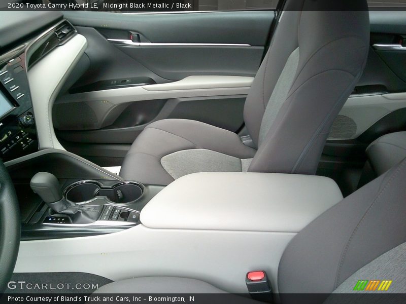 Midnight Black Metallic / Black 2020 Toyota Camry Hybrid LE