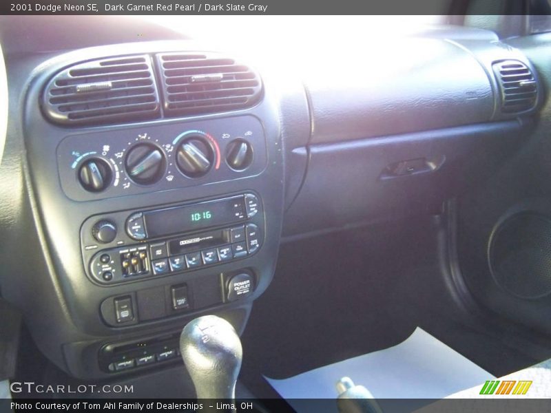 Dark Garnet Red Pearl / Dark Slate Gray 2001 Dodge Neon SE