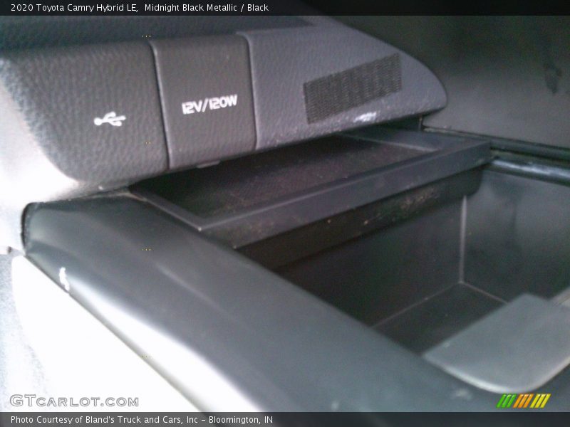 Midnight Black Metallic / Black 2020 Toyota Camry Hybrid LE