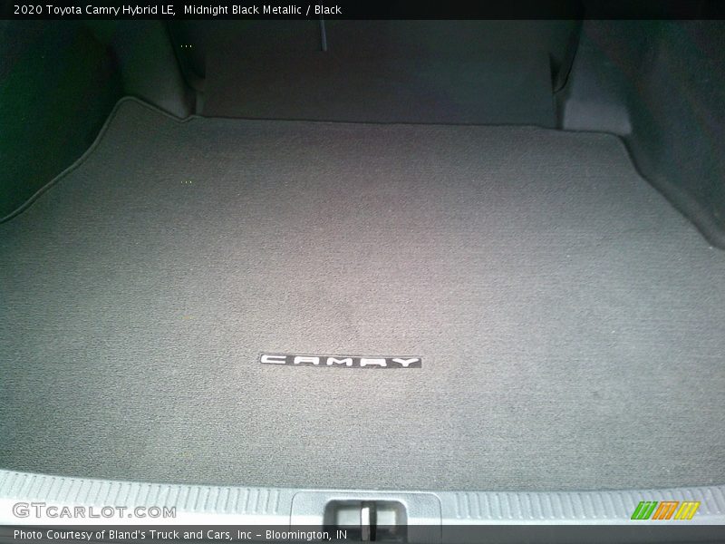 Midnight Black Metallic / Black 2020 Toyota Camry Hybrid LE