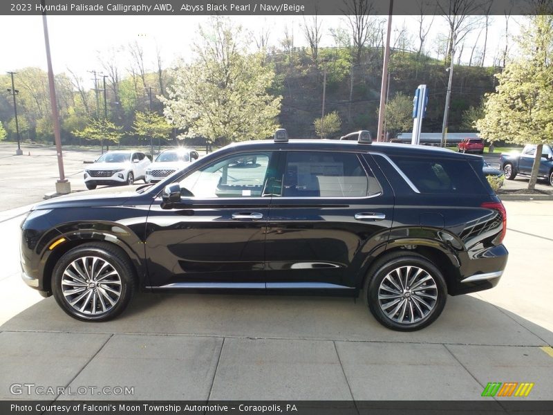 Abyss Black Pearl / Navy/Beige 2023 Hyundai Palisade Calligraphy AWD