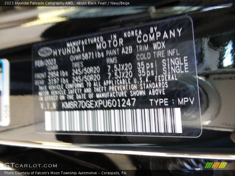 Abyss Black Pearl / Navy/Beige 2023 Hyundai Palisade Calligraphy AWD