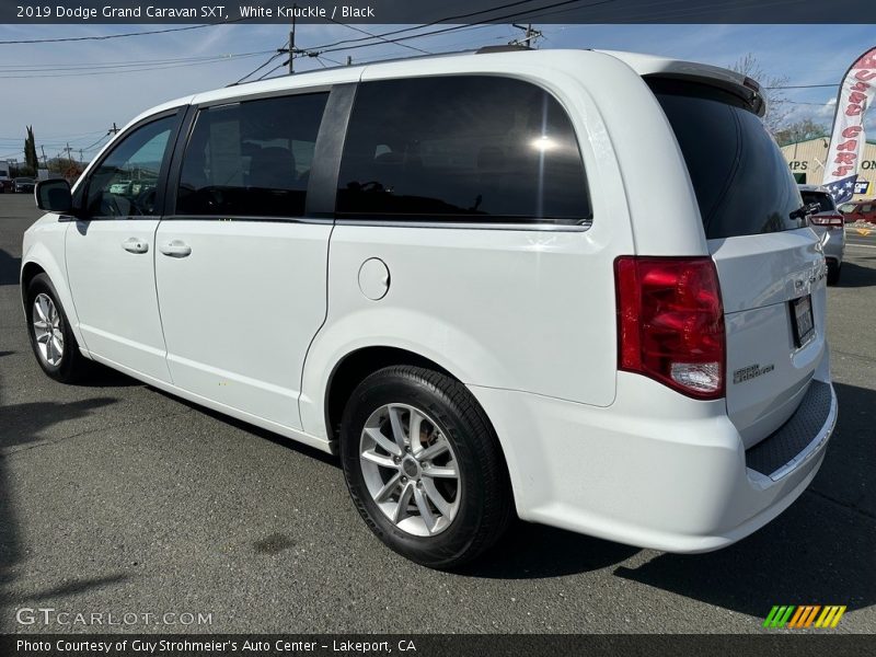White Knuckle / Black 2019 Dodge Grand Caravan SXT