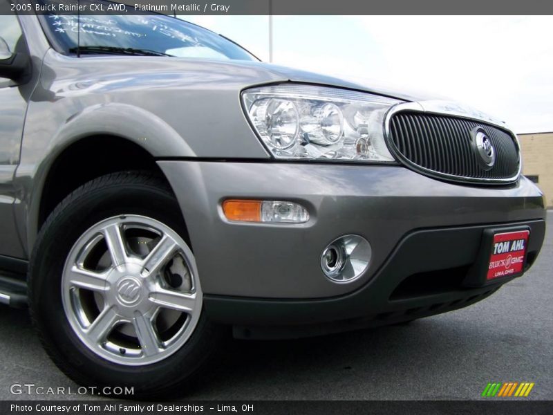 Platinum Metallic / Gray 2005 Buick Rainier CXL AWD