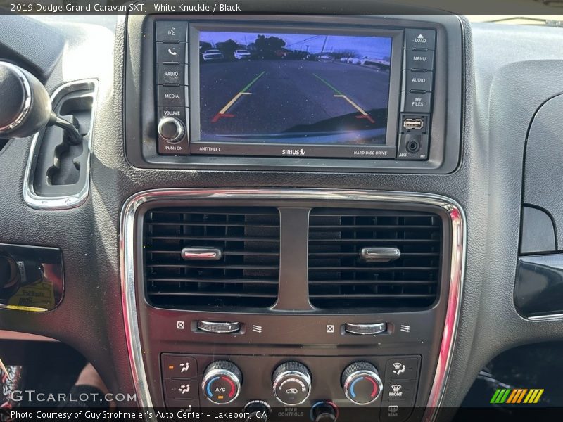 White Knuckle / Black 2019 Dodge Grand Caravan SXT