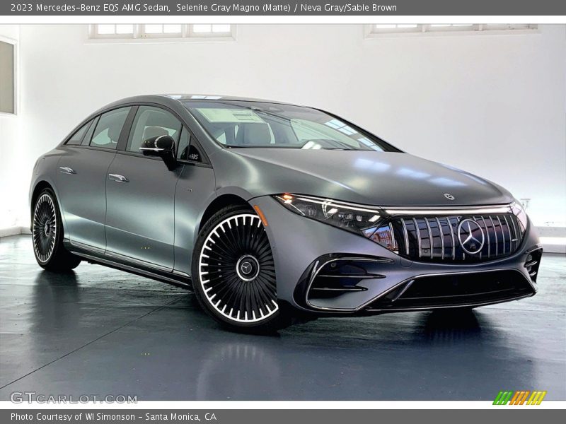 Front 3/4 View of 2023 EQS AMG Sedan