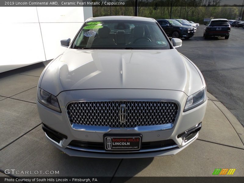 Ceramic Pearl Metallic / Cappuccino 2019 Lincoln Continental AWD