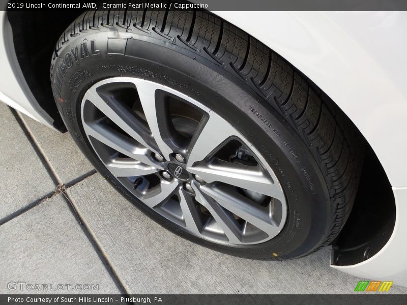 Ceramic Pearl Metallic / Cappuccino 2019 Lincoln Continental AWD