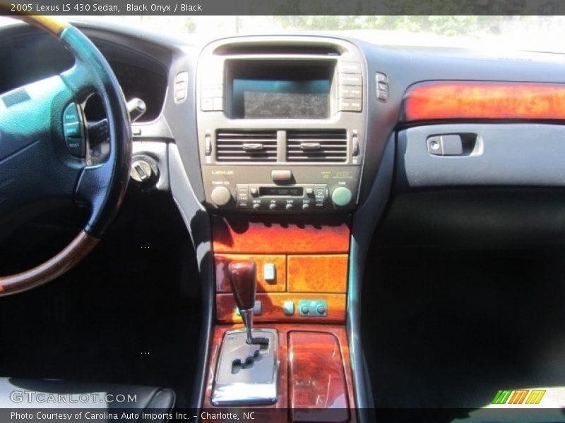 Black Onyx / Black 2005 Lexus LS 430 Sedan