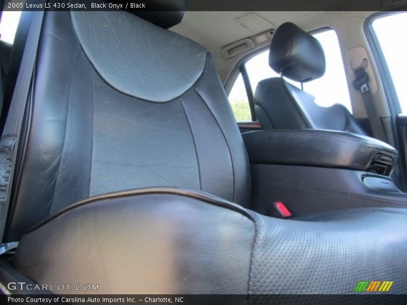 Black Onyx / Black 2005 Lexus LS 430 Sedan