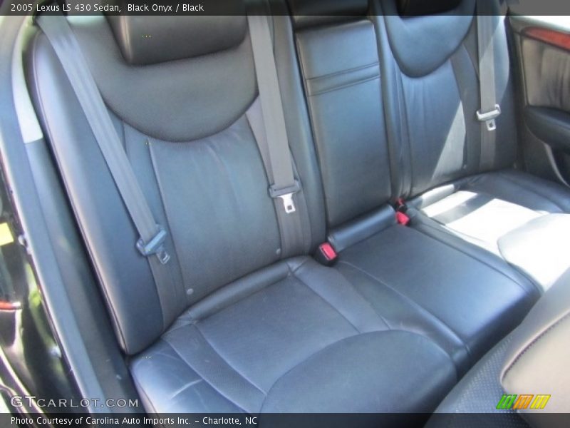 Black Onyx / Black 2005 Lexus LS 430 Sedan