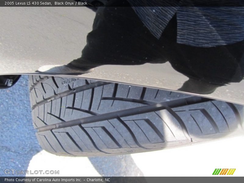 Black Onyx / Black 2005 Lexus LS 430 Sedan