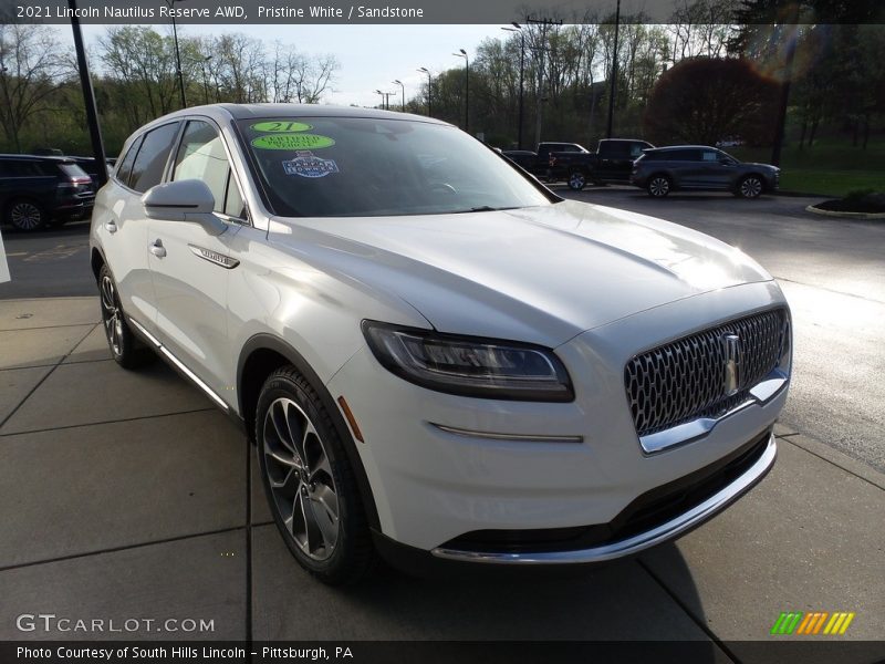 Pristine White / Sandstone 2021 Lincoln Nautilus Reserve AWD