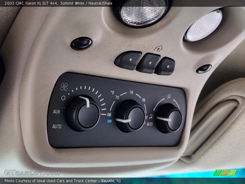 Summit White / Neutral/Shale 2003 GMC Yukon XL SLT 4x4