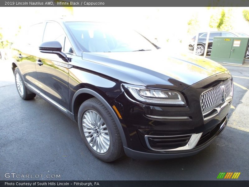 Infinite Black / Cappuccino 2019 Lincoln Nautilus AWD