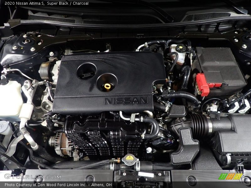 Super Black / Charcoal 2020 Nissan Altima S