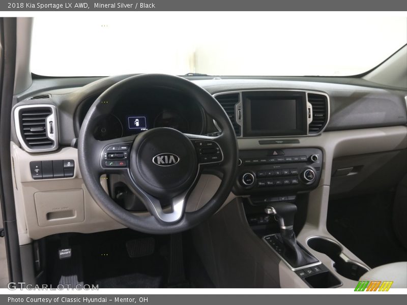 Mineral Silver / Black 2018 Kia Sportage LX AWD