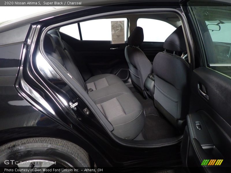 Super Black / Charcoal 2020 Nissan Altima S