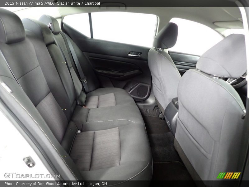 Glacier White / Charcoal 2019 Nissan Altima S AWD