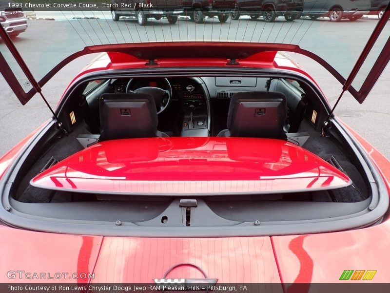 Torch Red / Black 1993 Chevrolet Corvette Coupe