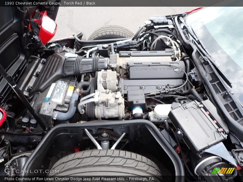 Torch Red / Black 1993 Chevrolet Corvette Coupe