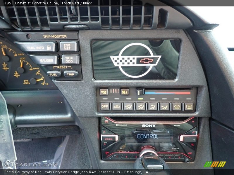 Torch Red / Black 1993 Chevrolet Corvette Coupe