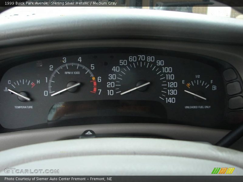 Sterling Silver Metallic / Medium Gray 1999 Buick Park Avenue