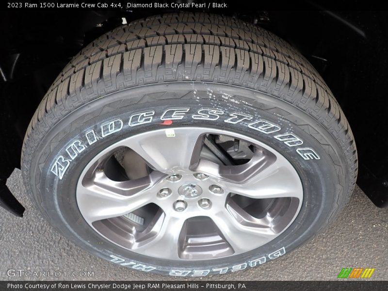 Diamond Black Crystal Pearl / Black 2023 Ram 1500 Laramie Crew Cab 4x4