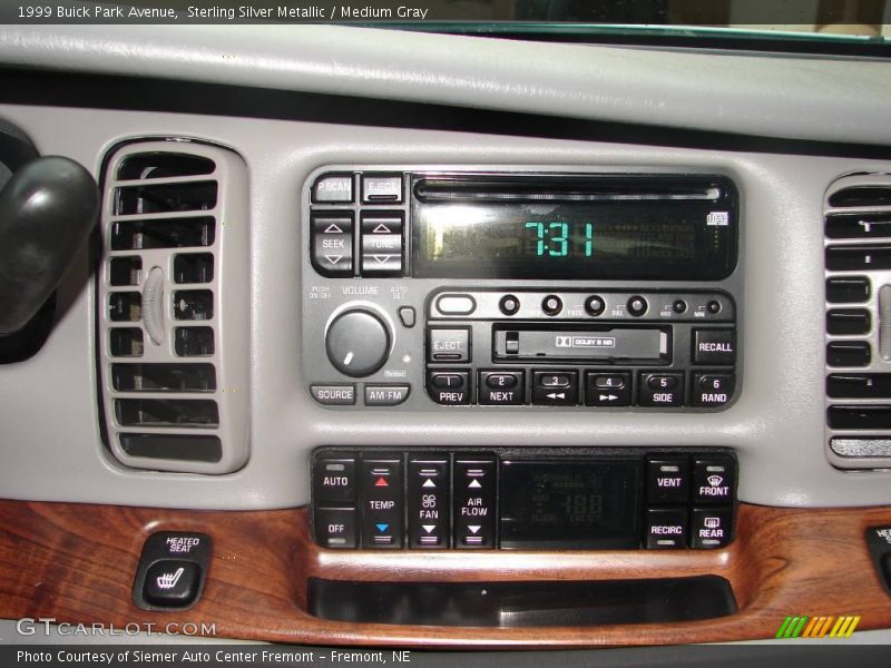 Sterling Silver Metallic / Medium Gray 1999 Buick Park Avenue