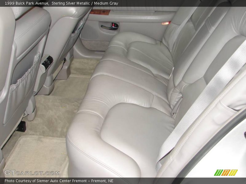 Sterling Silver Metallic / Medium Gray 1999 Buick Park Avenue